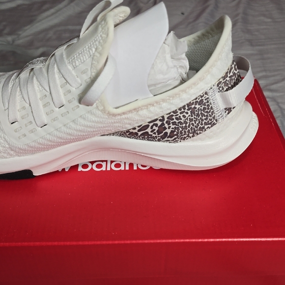 New Balance White Women's Sneakers - Picture 6 of 7